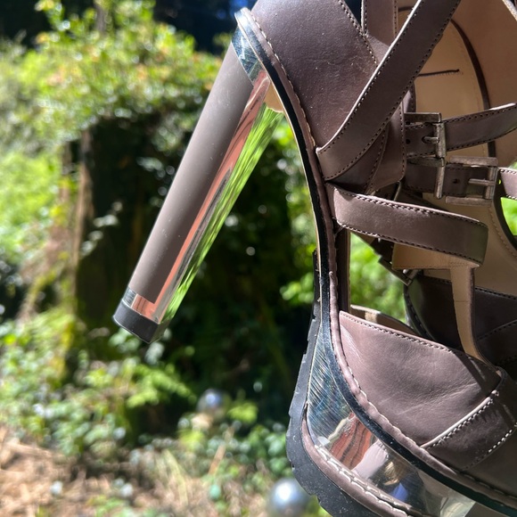 Brian Atwood Leather Lucite Platform Sandals Heels - Picture 4 of 12